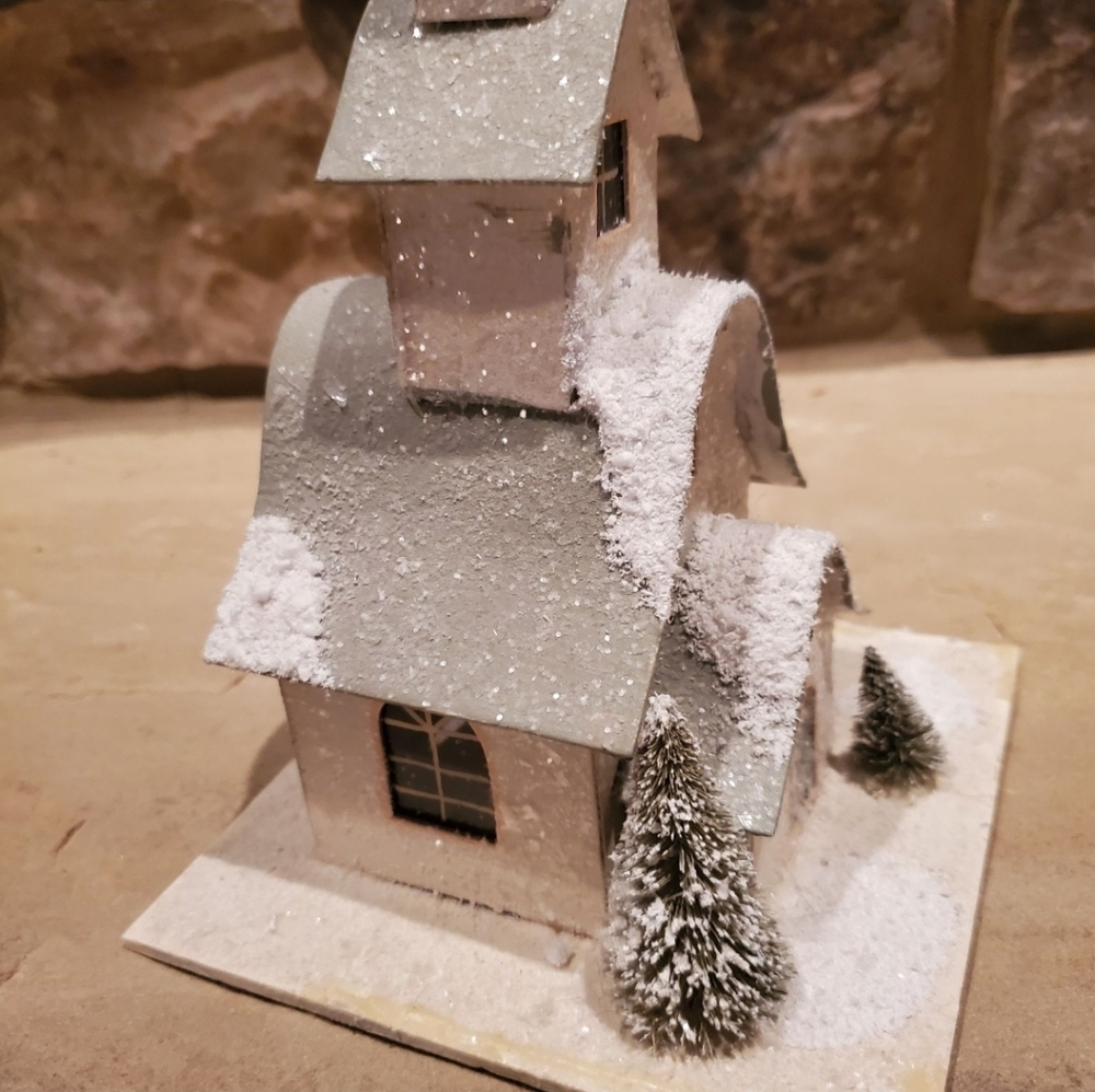 Snowy Village Christmas House with Trees - Picture 3 of 6